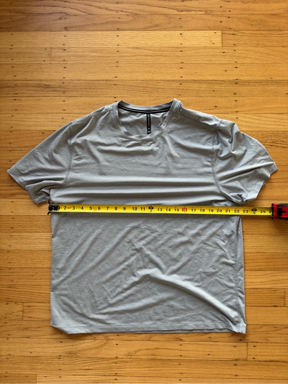 Ten Thousand Interval Men's Silver Bullet XL Short Sleeve Performance Shirt